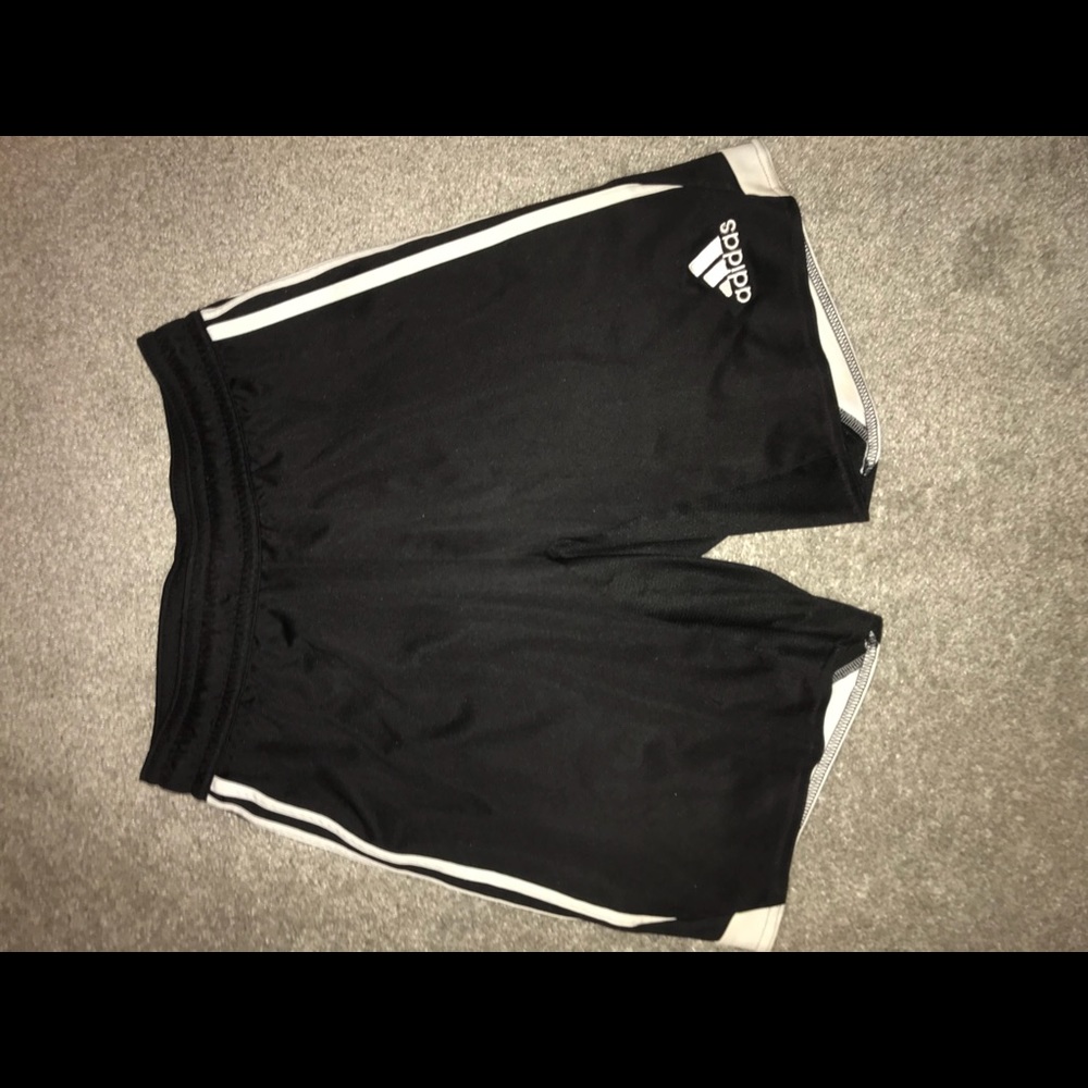 ADIDAS STRIPE SHORTS